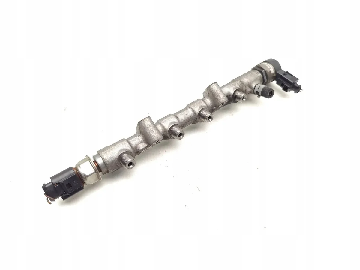 Skoda Roomster 1.2Tdi Injector Rail 03P089 image 4