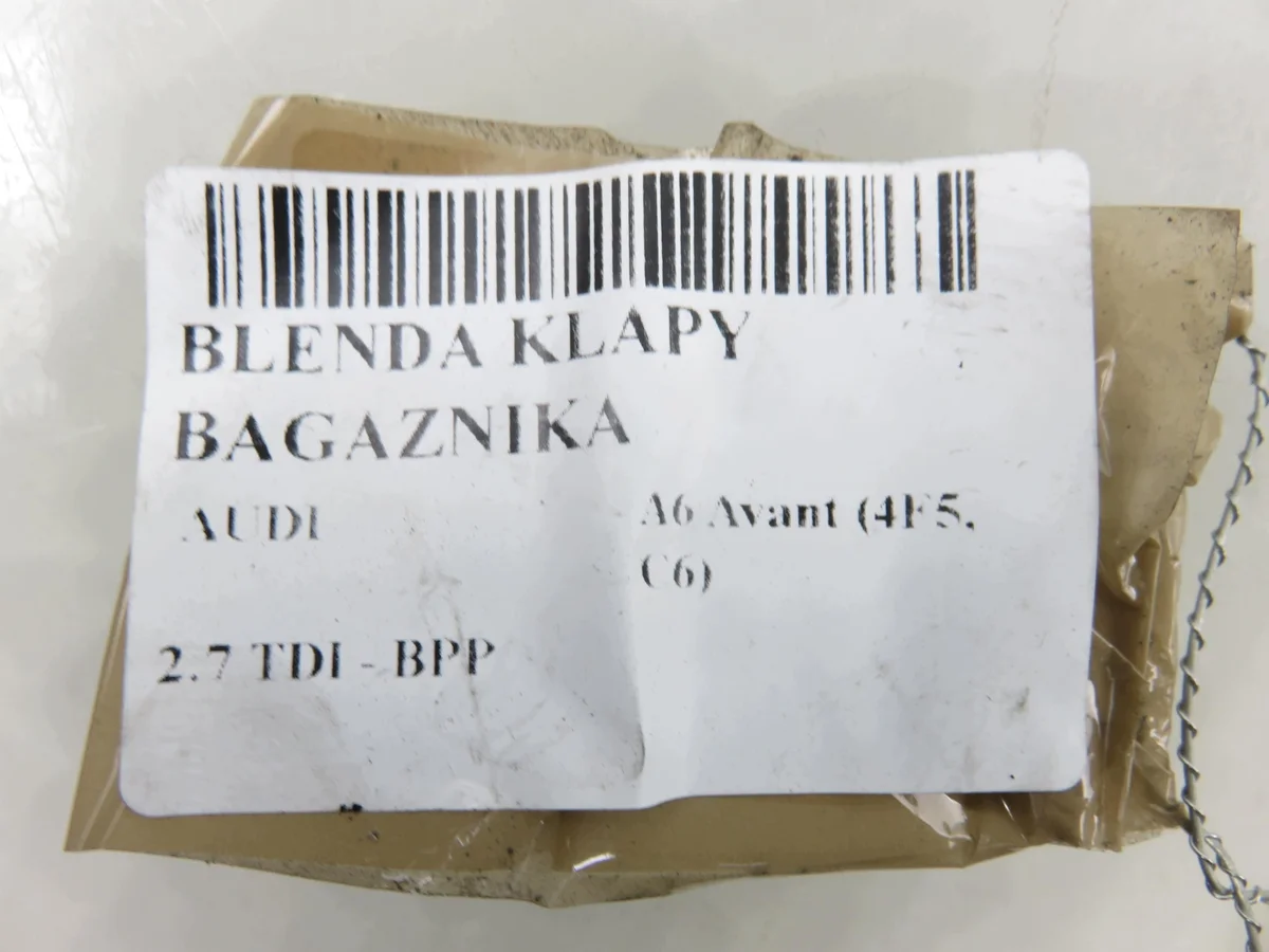 Audi A6 Avant C6 4F5 - Blenda Cofania