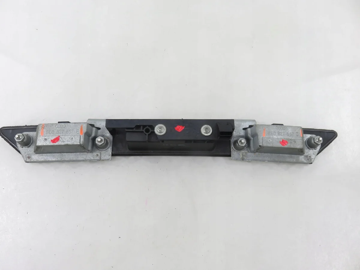 Audi A6 Avant Emblem M1151204-8E0827657E image 7