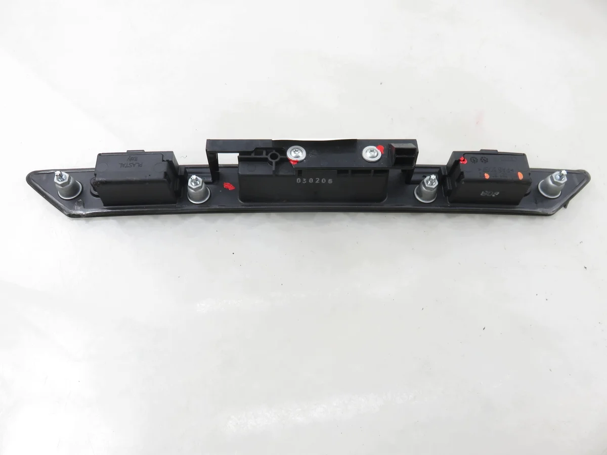 Blende Klappe Audi A3 Sportback 8PA 8P4827574 image 3