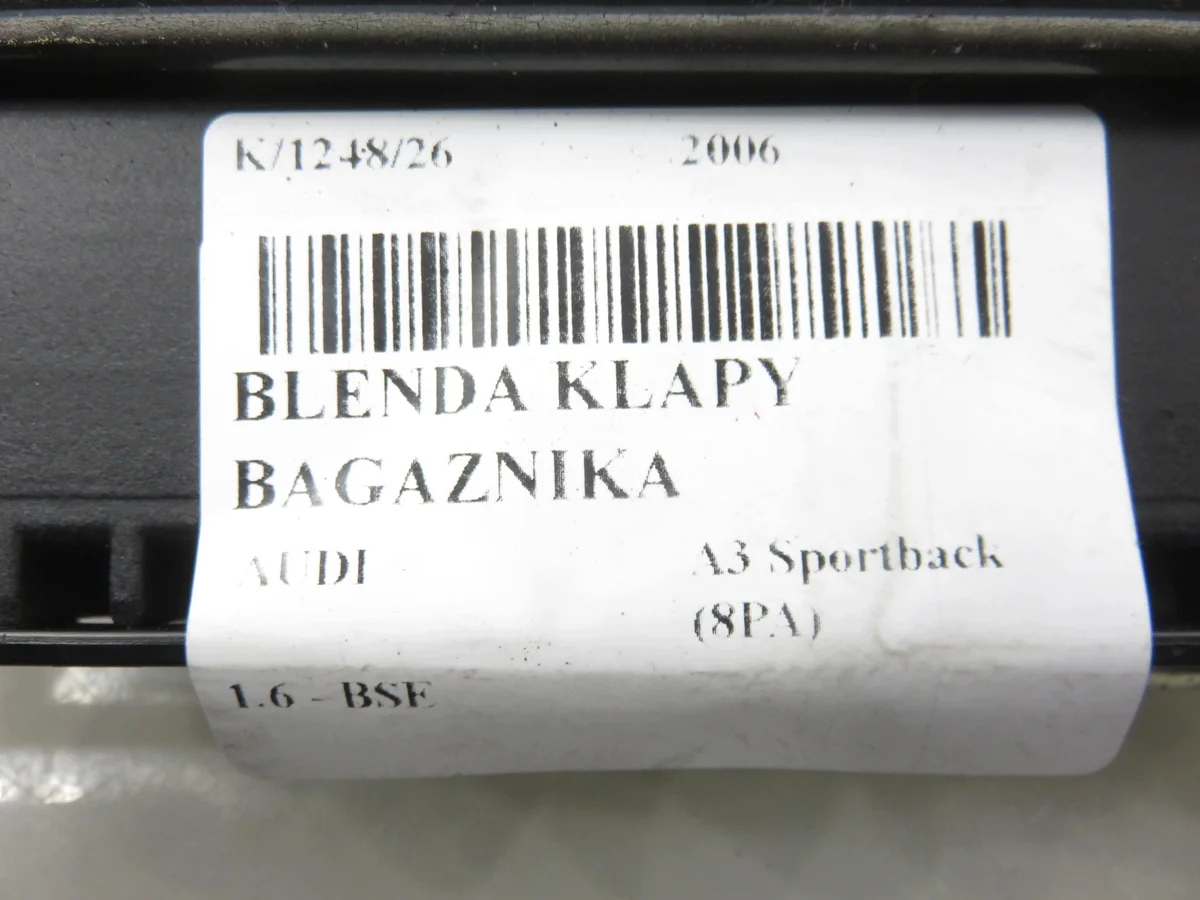 Blende Klappe Audi A3 Sportback 8PA 8P4827574 image 6
