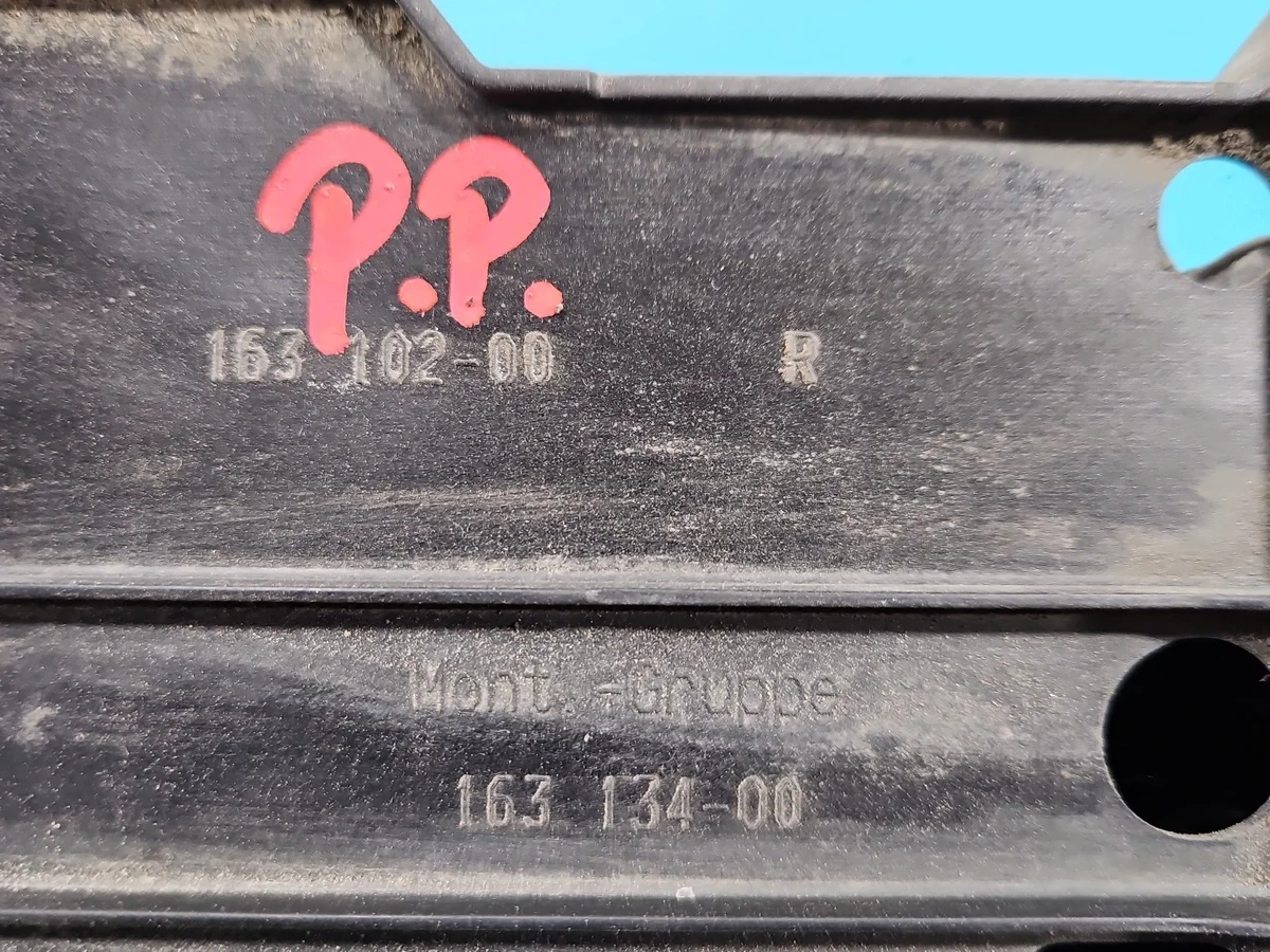Porsche Cayenne I 7L5941045 Scheinwerferleiste rechts image 3