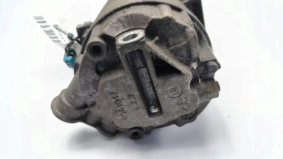 Opel Klimakompressor 09165714 gebraucht image 3