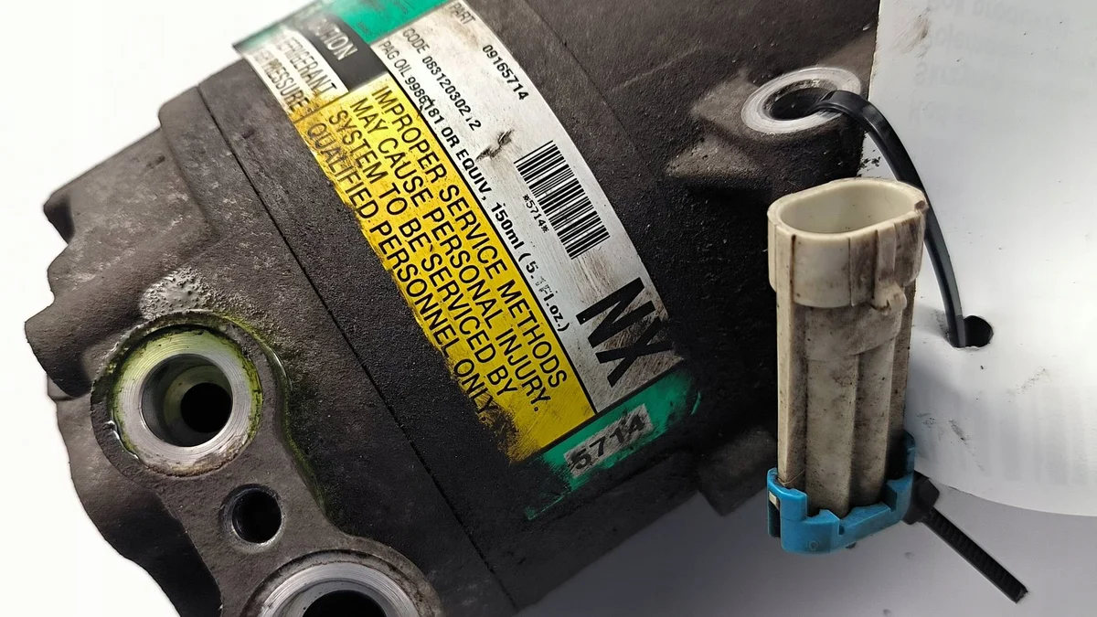 Opel Klimakompressor 09165714 gebraucht image 6