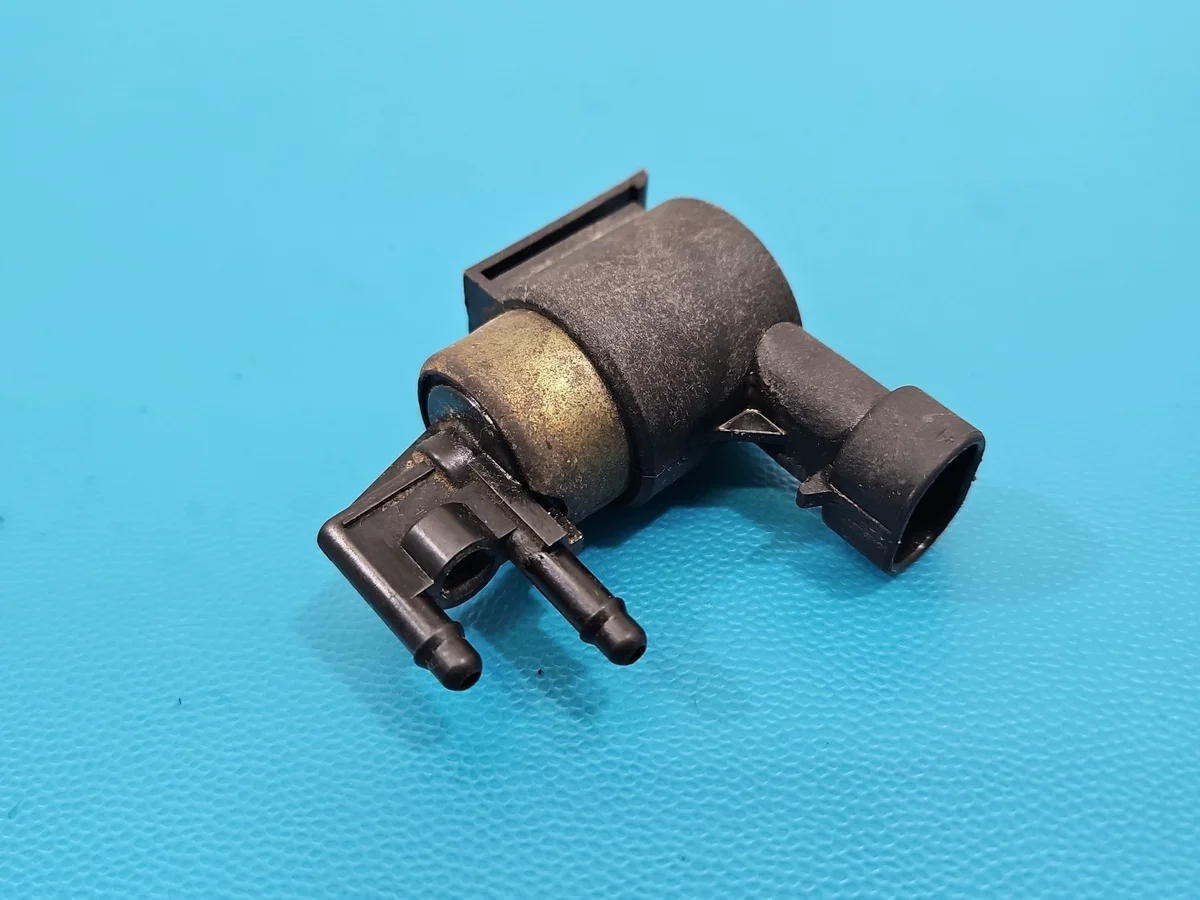 Válvula de vacío Opel Vectra C 2.2 DTI