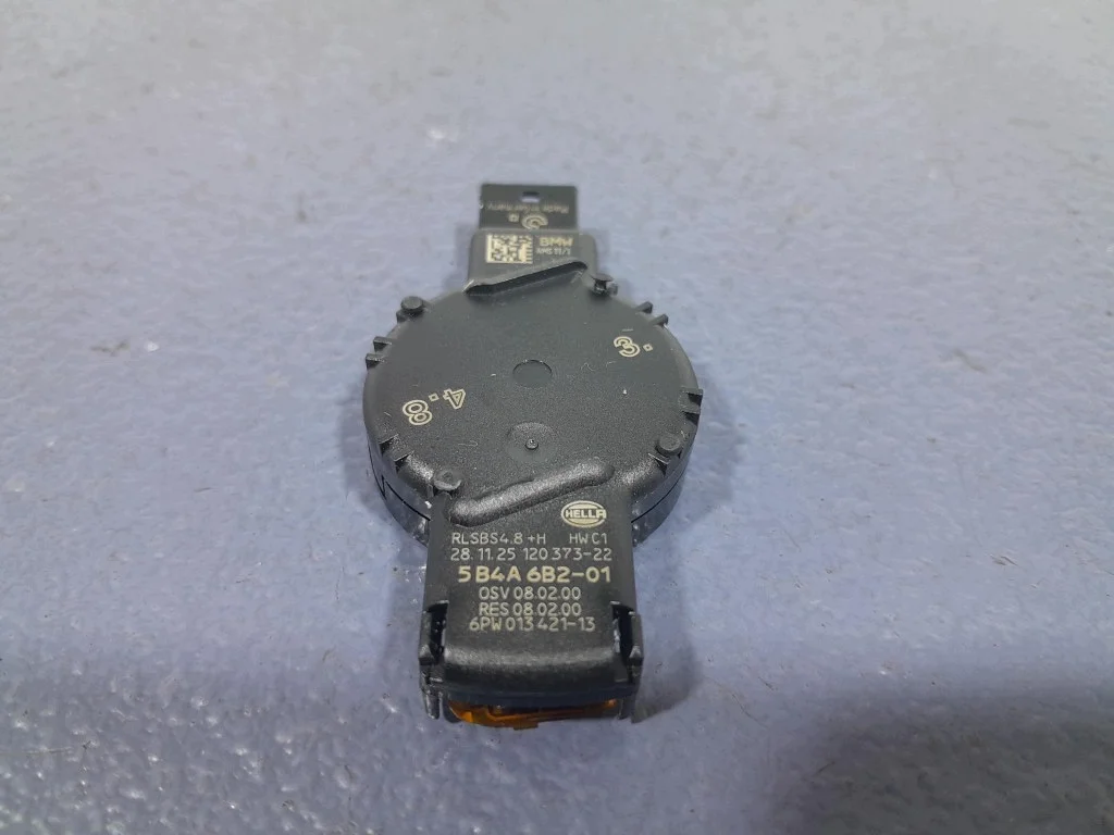 BMW M4 G82 G22 LCI Regensensor Feuchtigkeitssensor image 3