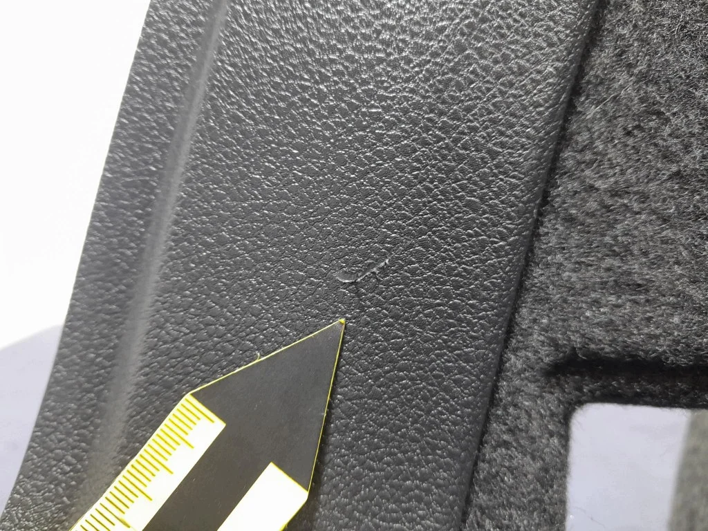 VW Passat B8 sidopanel bagage vänster image 6