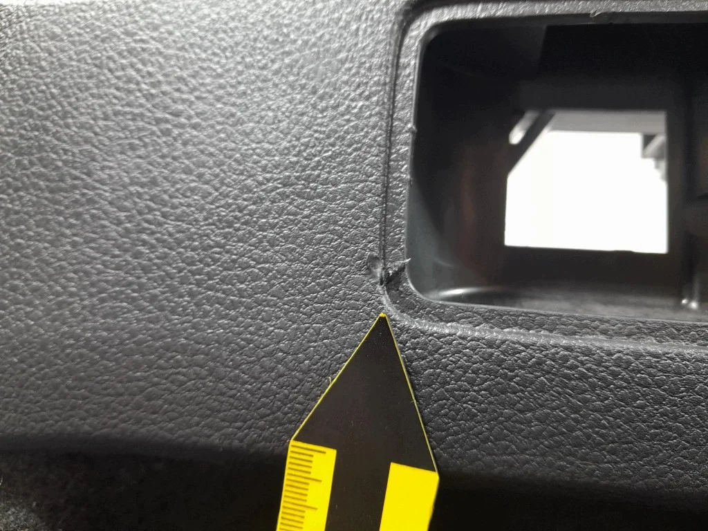 VW Passat B8 sidopanel bagage vänster image 7