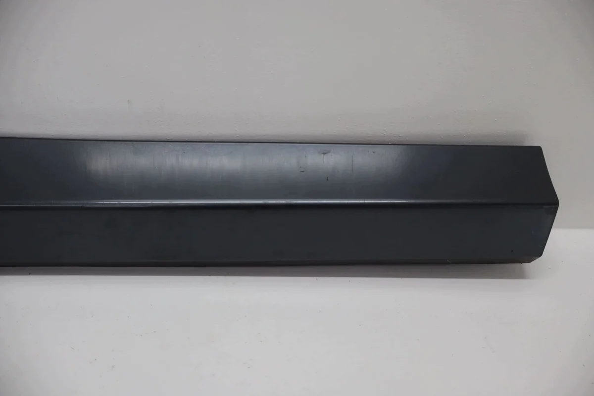 Bandeau porte arrière droit BMW X1 F48 M-Pack image 3