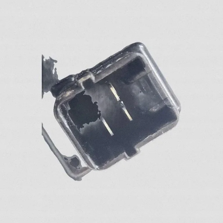 Mitsubishi Outlander 2007 Weerstand Ventilator image 8