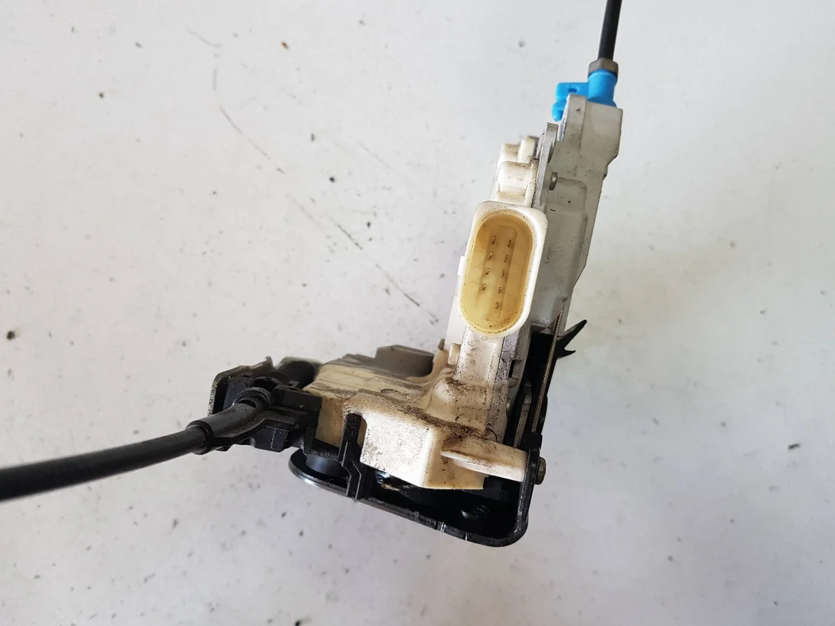 Audi A3 8V takalukko, 9-pin, OEM I4G0839016I image 4