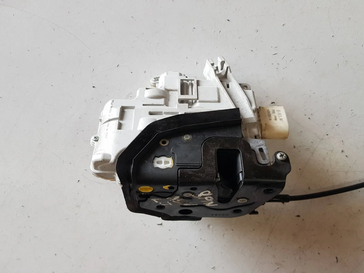 Audi A3 8V Türschloss Rechts Hinten 9 Pin