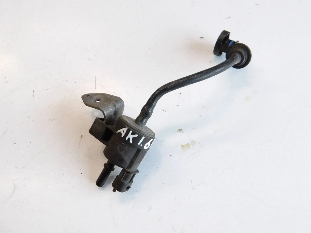 Polttoainepaineen säätöventtiili Opel Astra K 1.6T