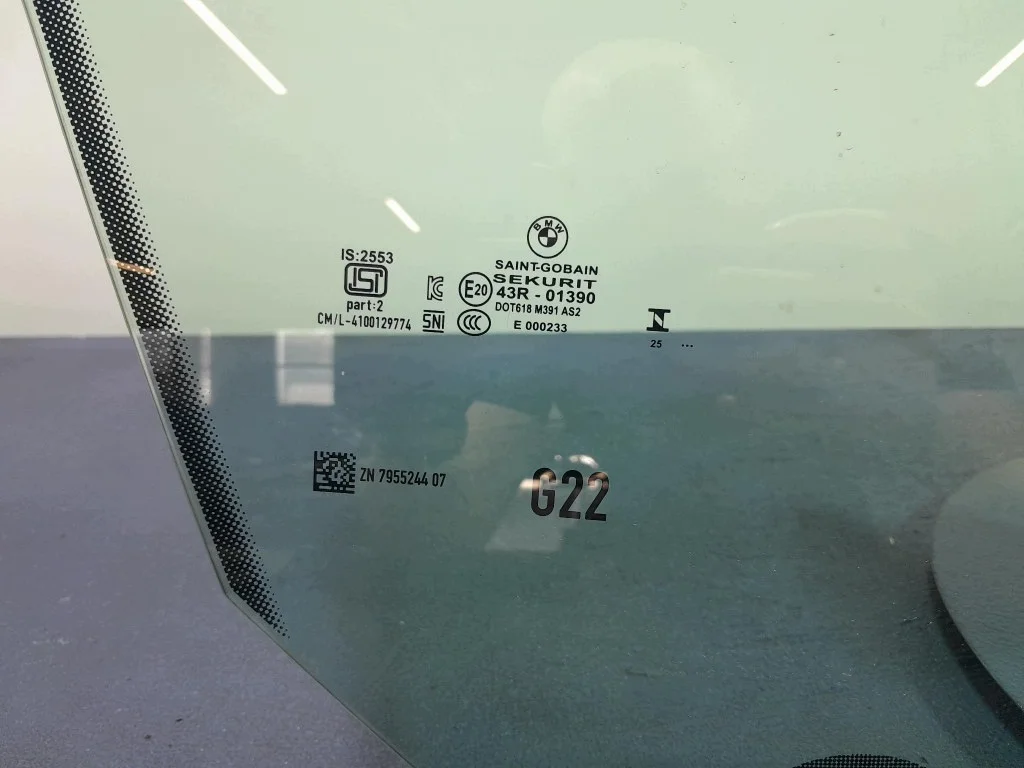 BMW M4 G82 G22 LCI 24- Vetro Porta Destra