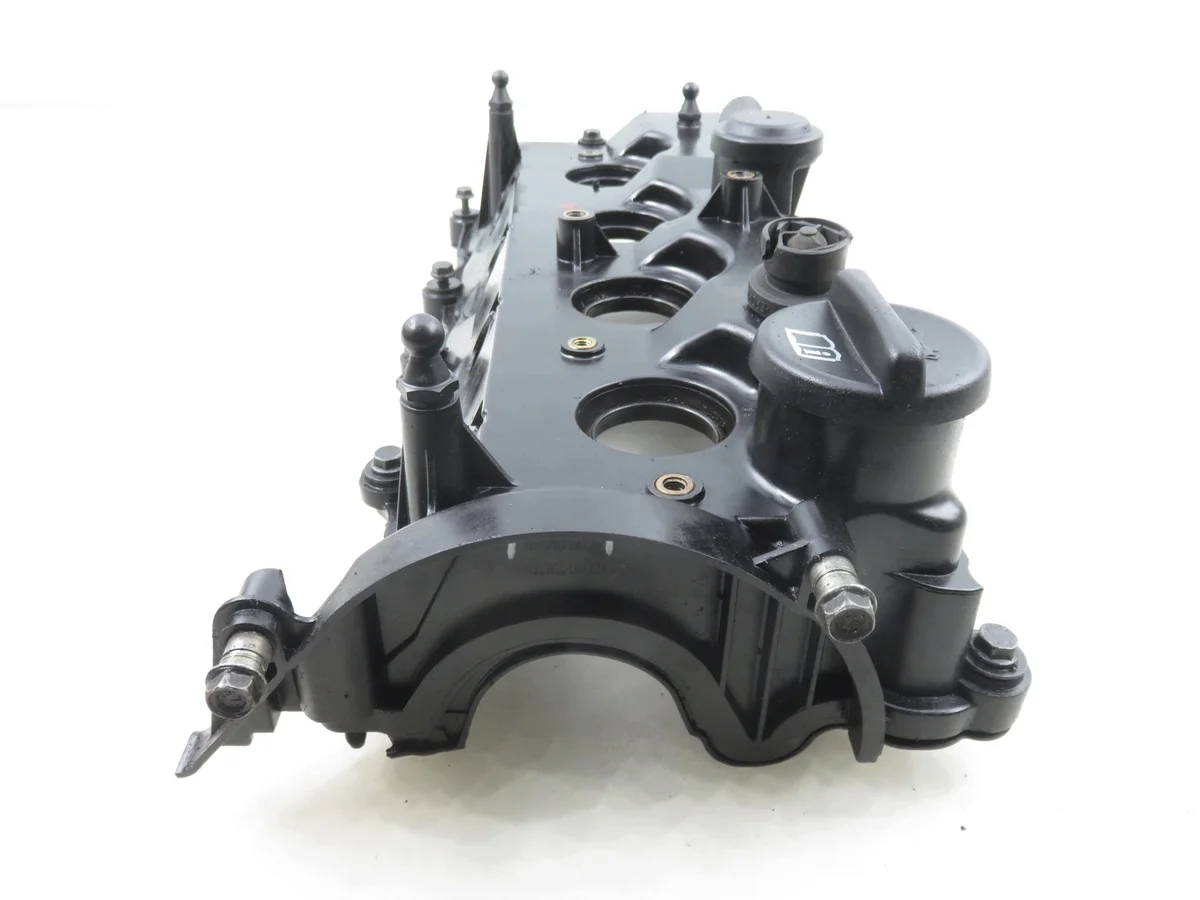 Ventildeckel Opel Astra J 1.7 CDTI A17DTR image 3