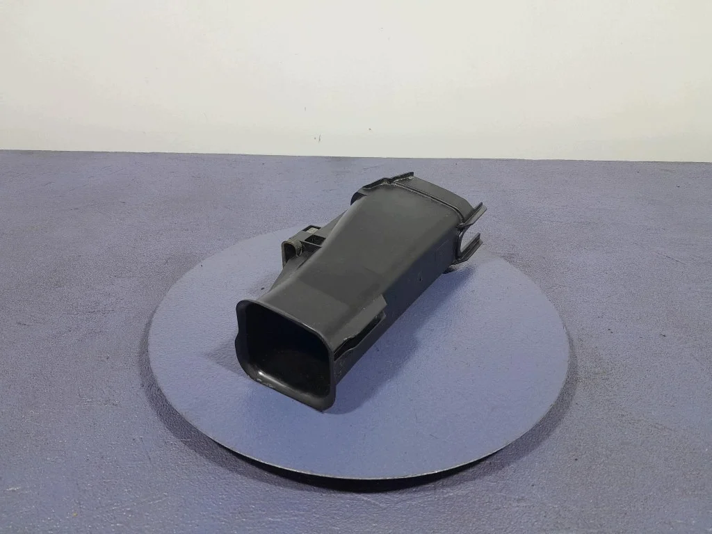 BMW M4 G82 G22 LCI Lufteinlass 8095803