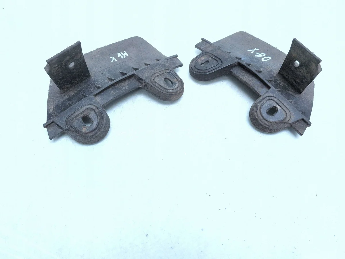 2012 Audi A1 Rear Mudguard 8X0853833 image 3