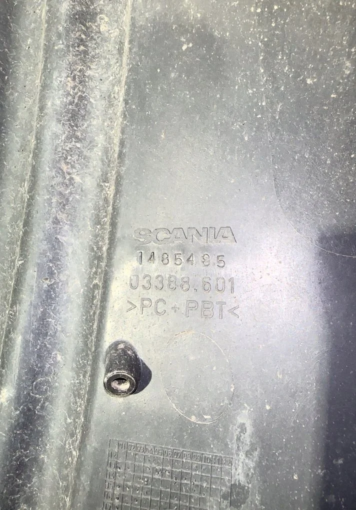 Scania Lokasuoja Etuakseli Vasen Käytetty