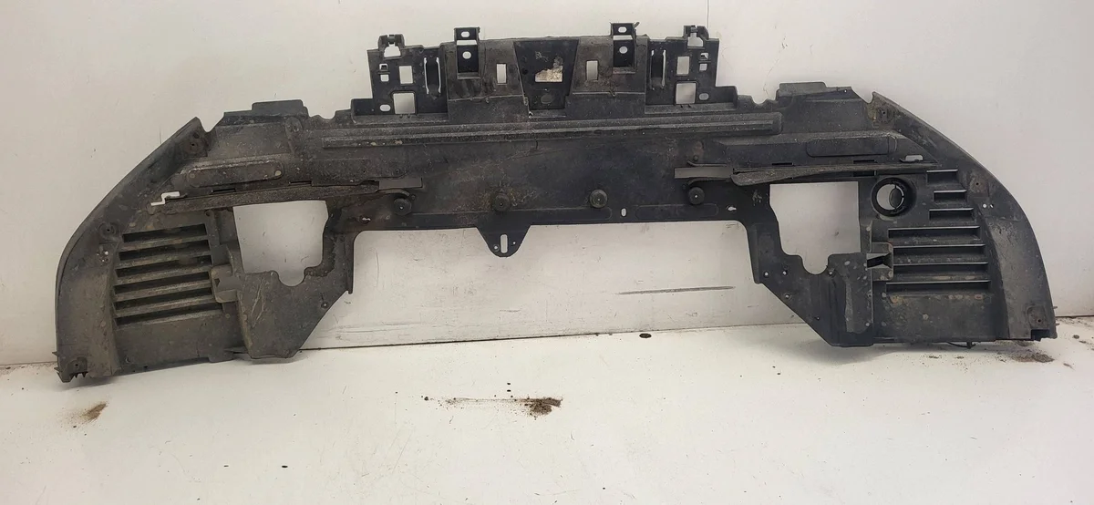 2011 Peugeot 508 Front Bumper Cover 9675692880