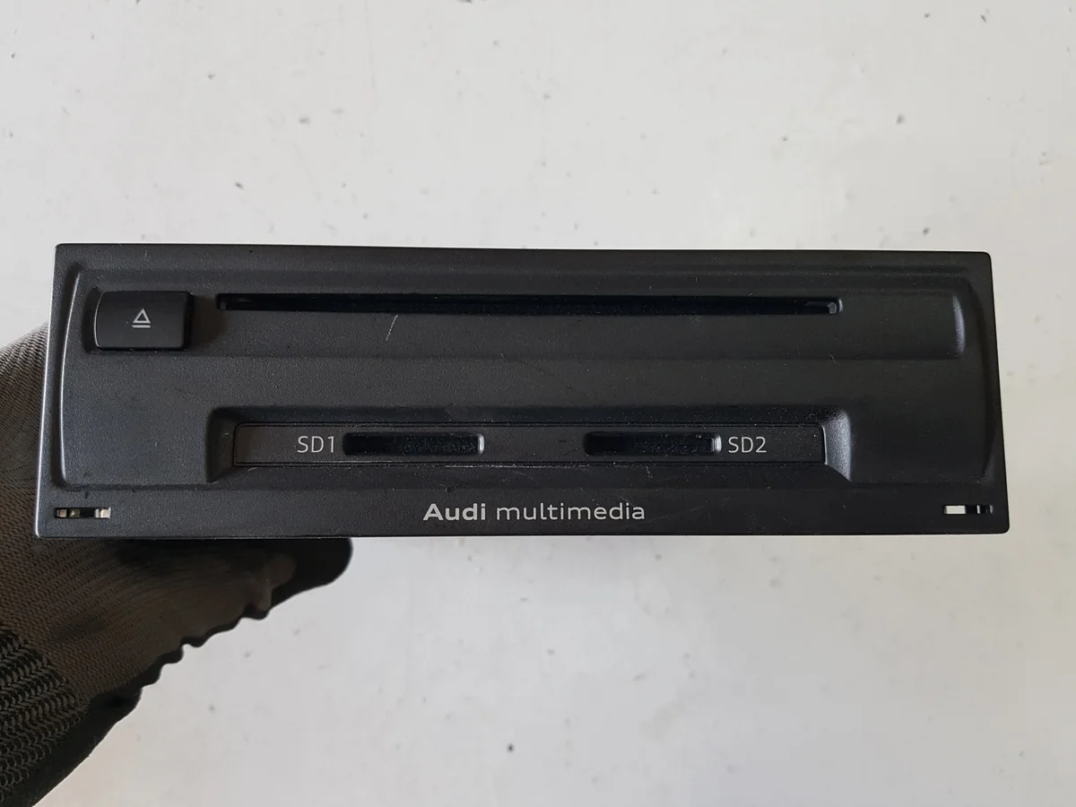 Audi A3 8V 13-16 Navigationsmodul 8V0035874B
