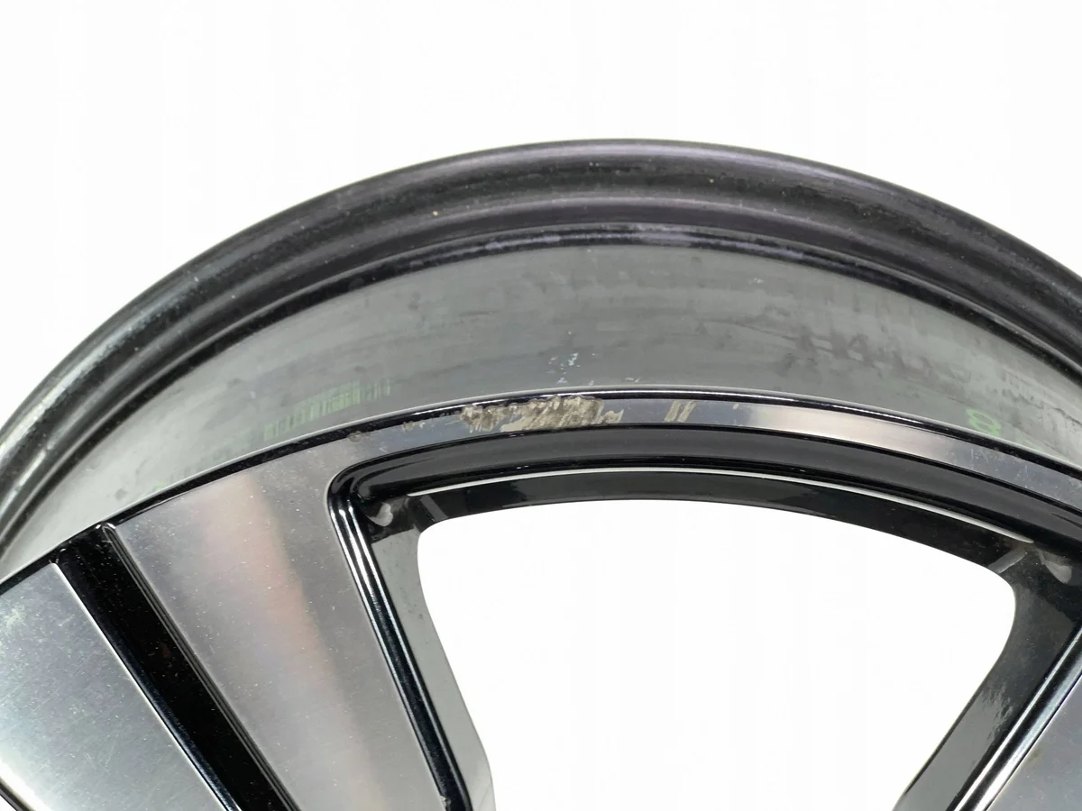 Mercedes-Benz C W206 A2064014000 image 4