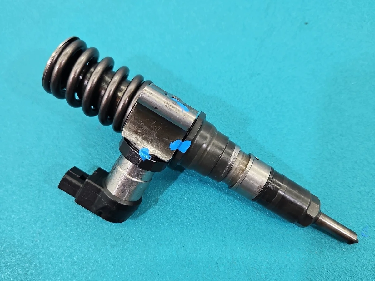 Bomba Injetora 2.0 TDI 03G130073S Usada