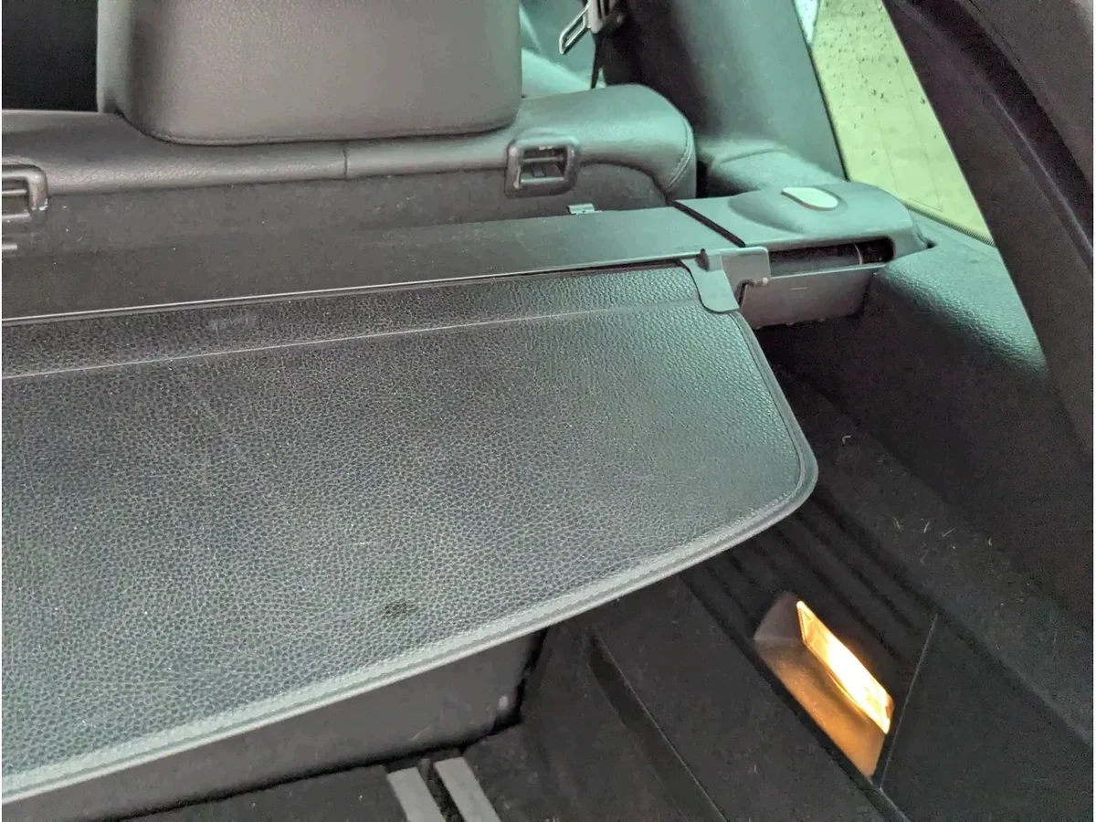 VW Touareg 7P Coffre Arrière 2013 image 5