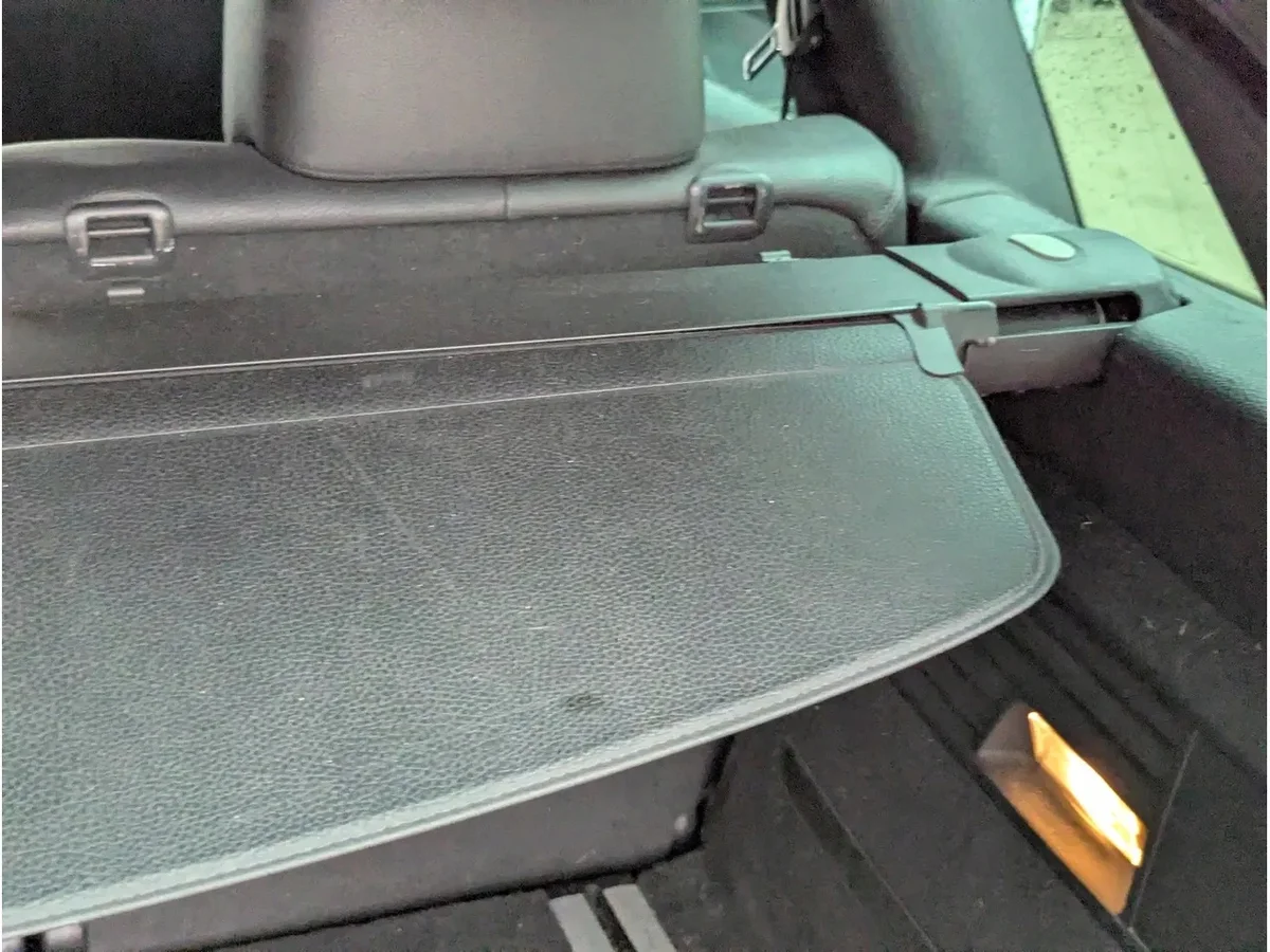 VW Touareg 7P Coffre Arrière 2013 image 6