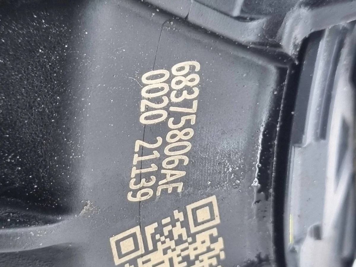 2022 Jeep Grand Cherokee Engine Mount 68375806AE image 5