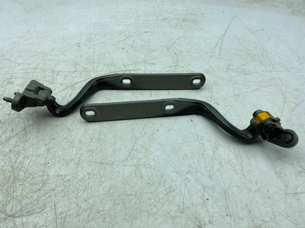 BMW i4 Bisagra Maletero Usada 7487563 image 3