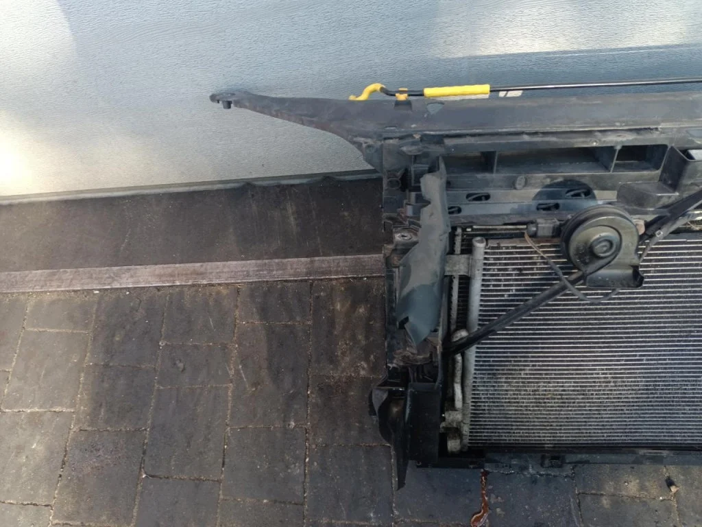 SKODA OCTAVIA III 2.0 TDI Koeler Ventilator Set image 3