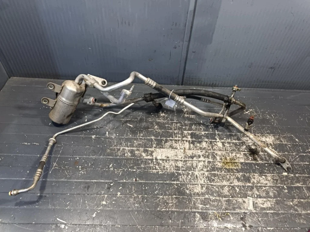 Ford Kuga Mk1 2.0 TDCI Klimaleitung W-32536-