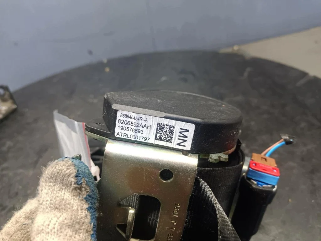 Höger fram säkerhetsbälte Renault Captur I image 4