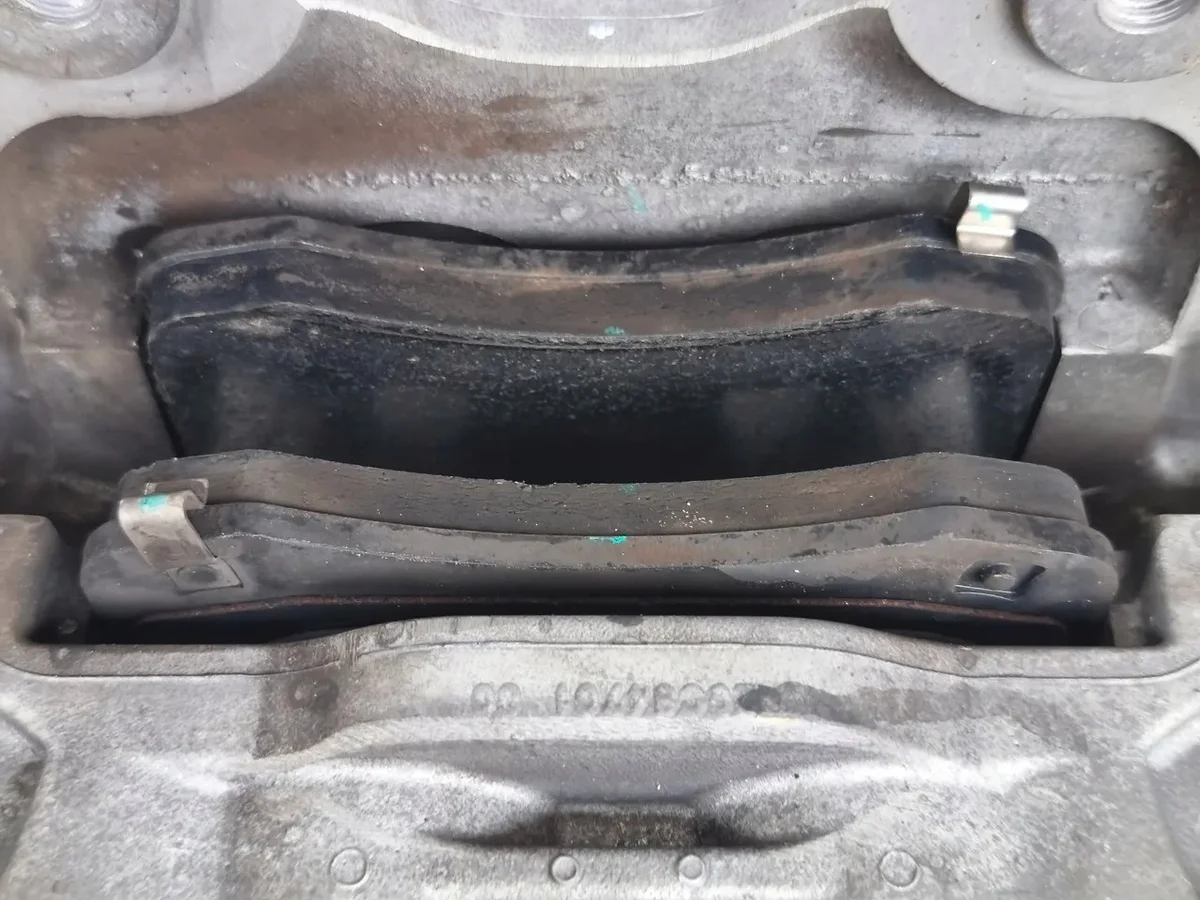 Tesla Model Y Bromsok Fram 1188621-00-D image 4