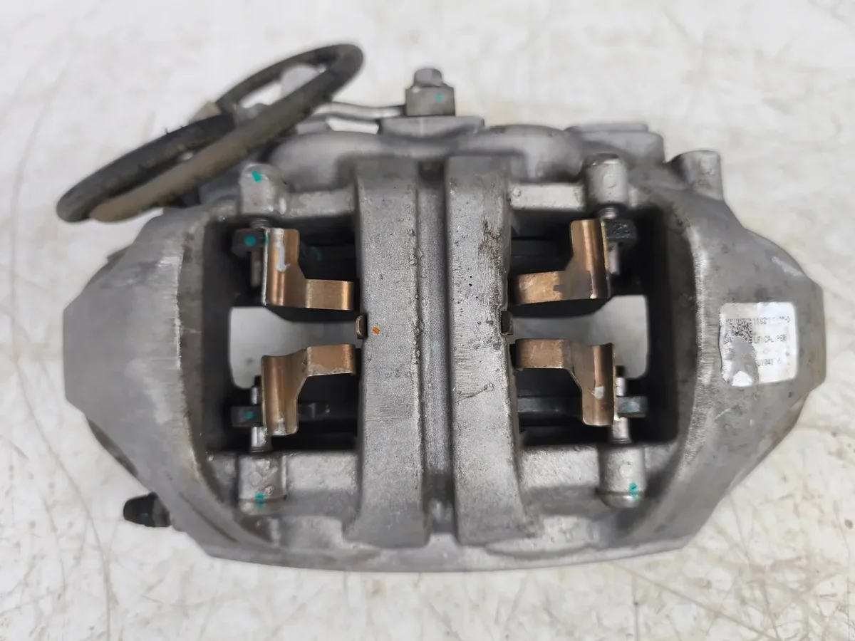 Tesla Model Y Bromsok Fram 1188621-00-D image 6