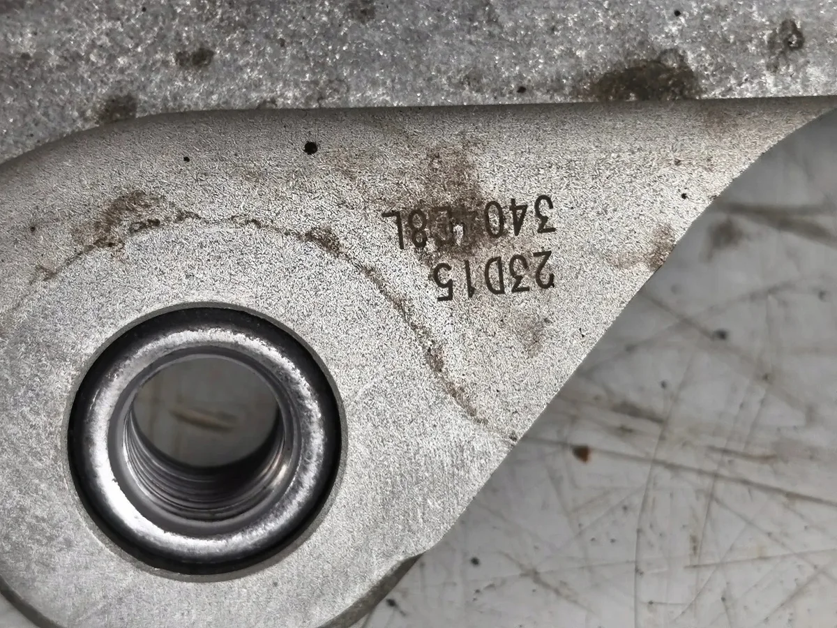 Tesla Model Y Bromsok Fram 1188621-00-D image 9