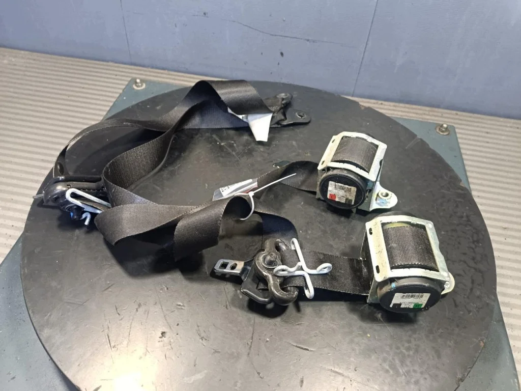 Cinturón Seguridad Ford Kuga Mk1 Delantero
