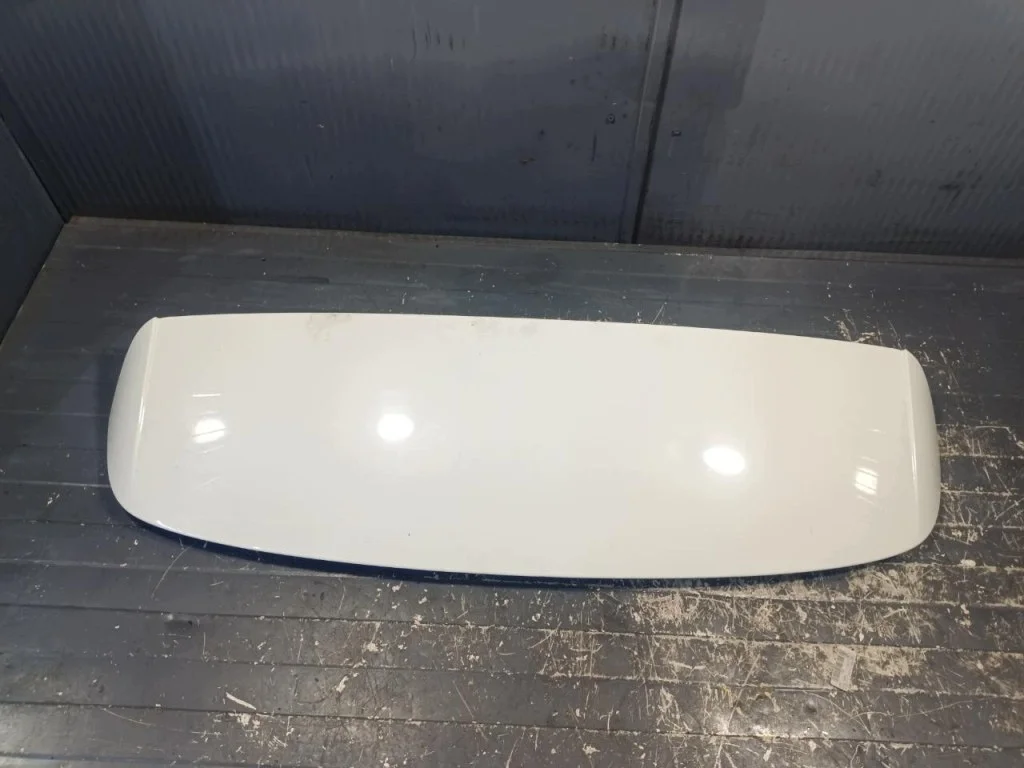 VW Golf 8 Spoiler Heckklappe 5H9827933A