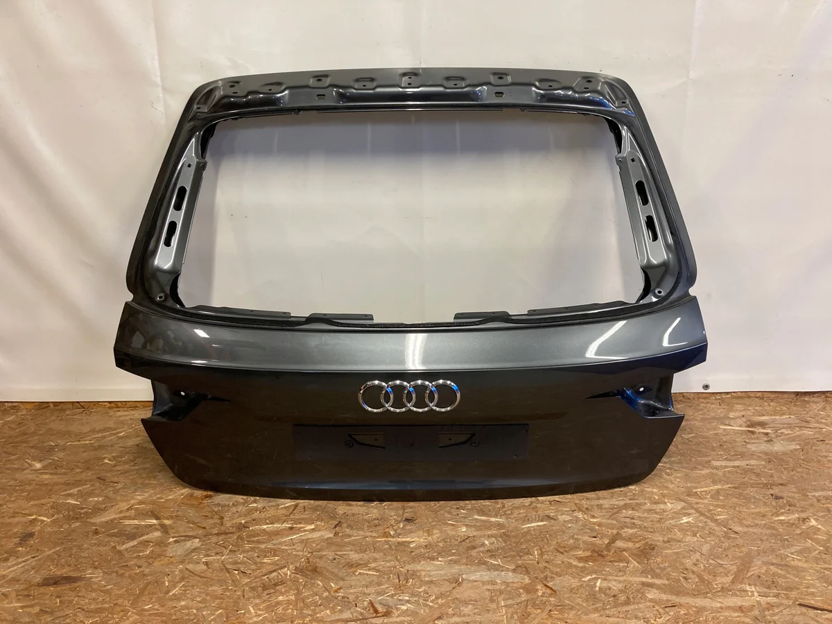 Audi A4 B9 Kombi Portellone Posteriore Usato