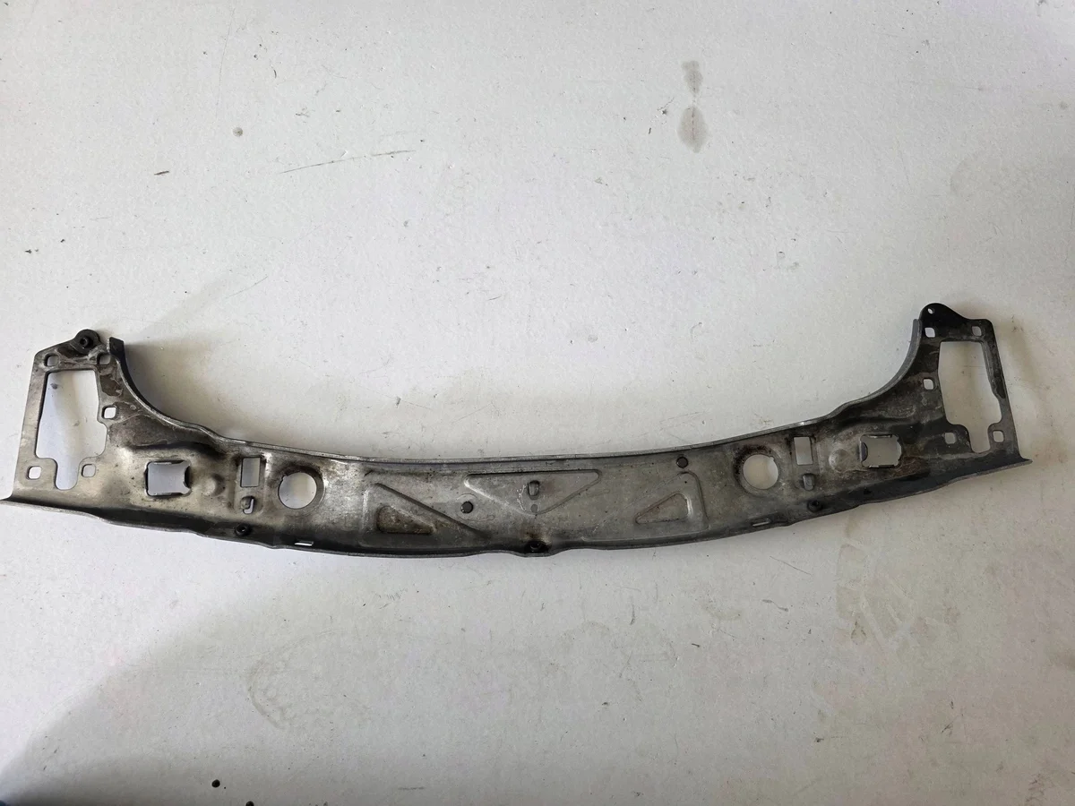 BMW F48 F39 F45 F46 Verstärkung Stoßfänger image 5