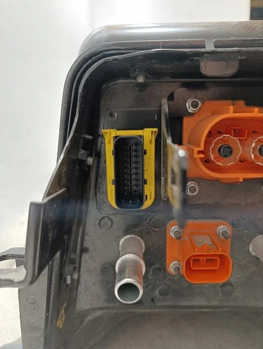 Akumulator Volvo XC90 II 2016 Käytetty image 8