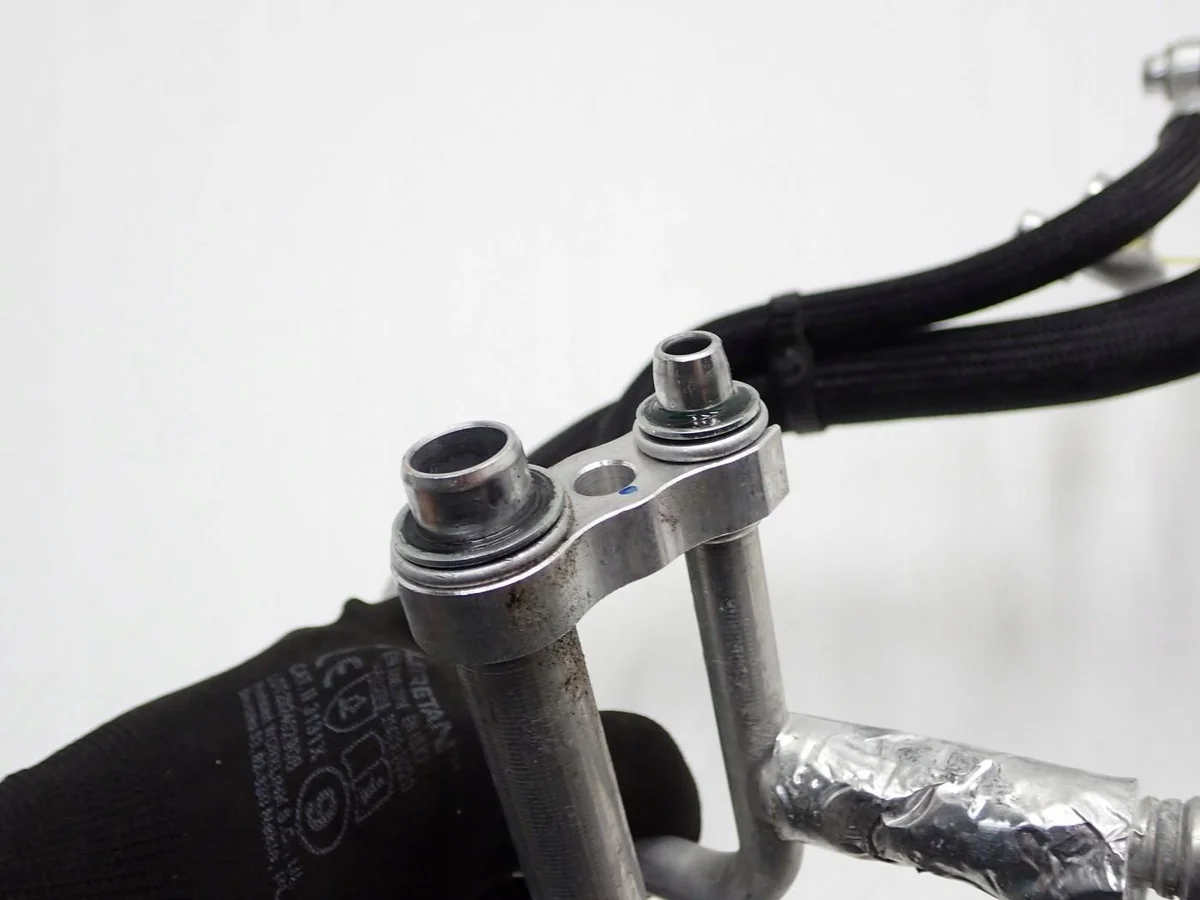 AC Hose for Tesla Model 3 image 5
