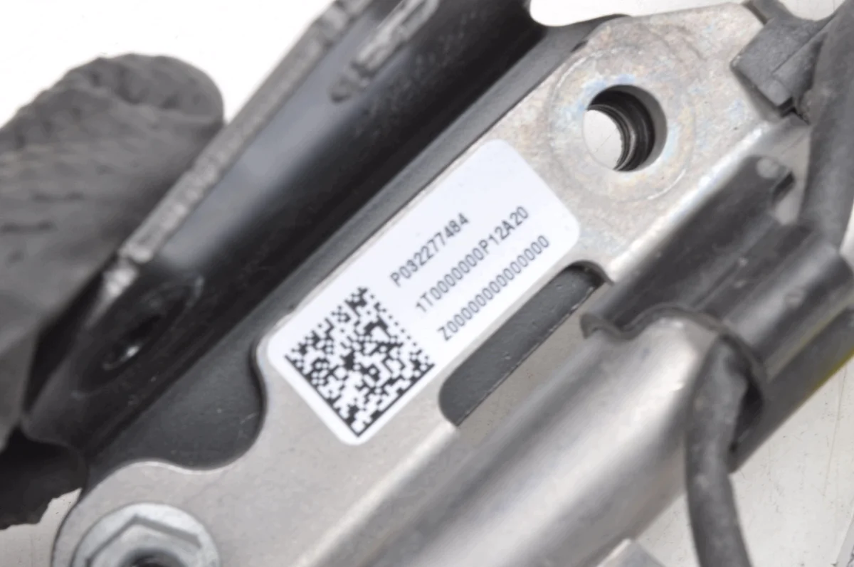 VOLVO S60 V60 III II 32277484 LEWY image 3