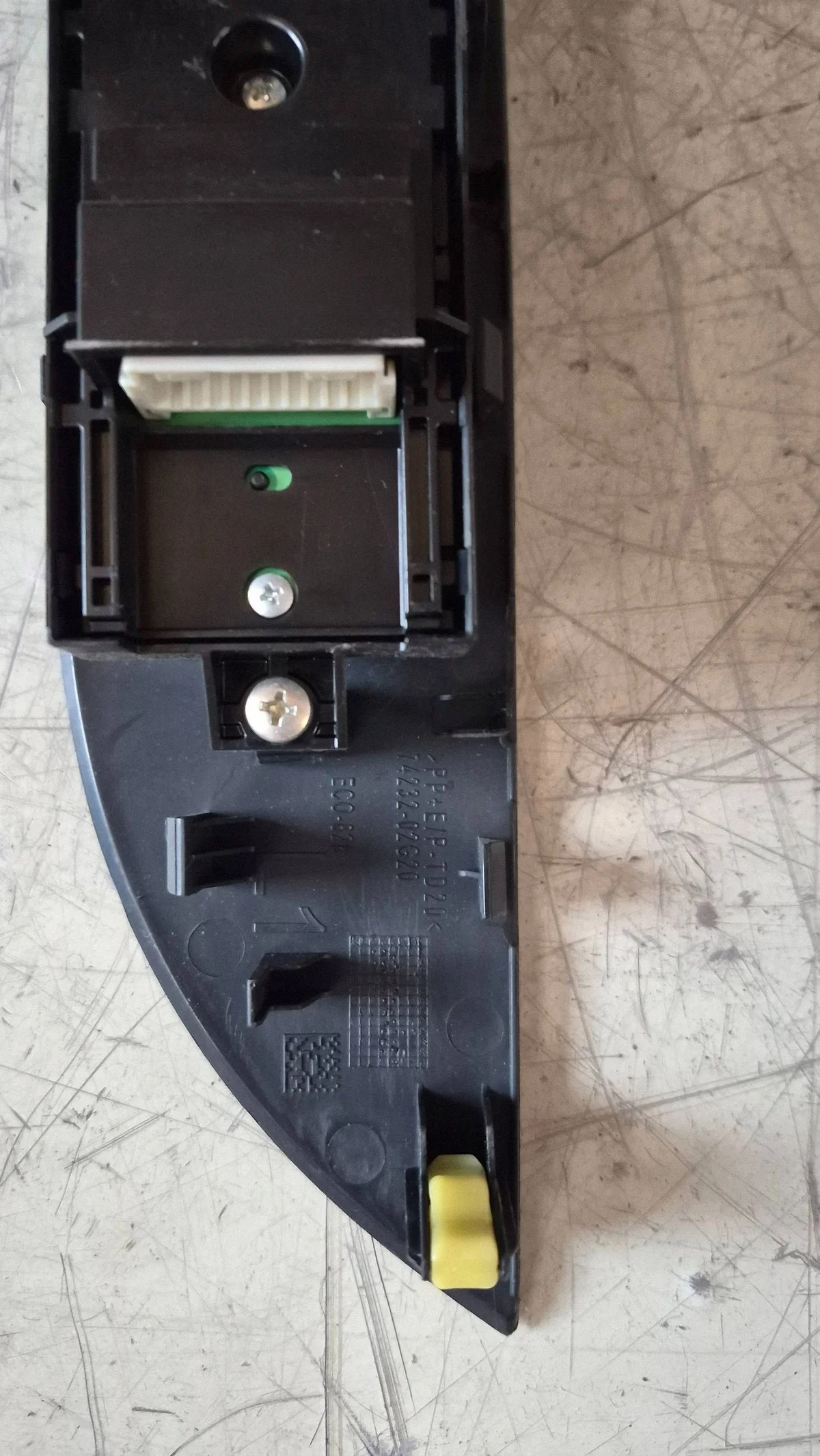 Window Switch Panel Left Front Toyota Corolla E210 image 5