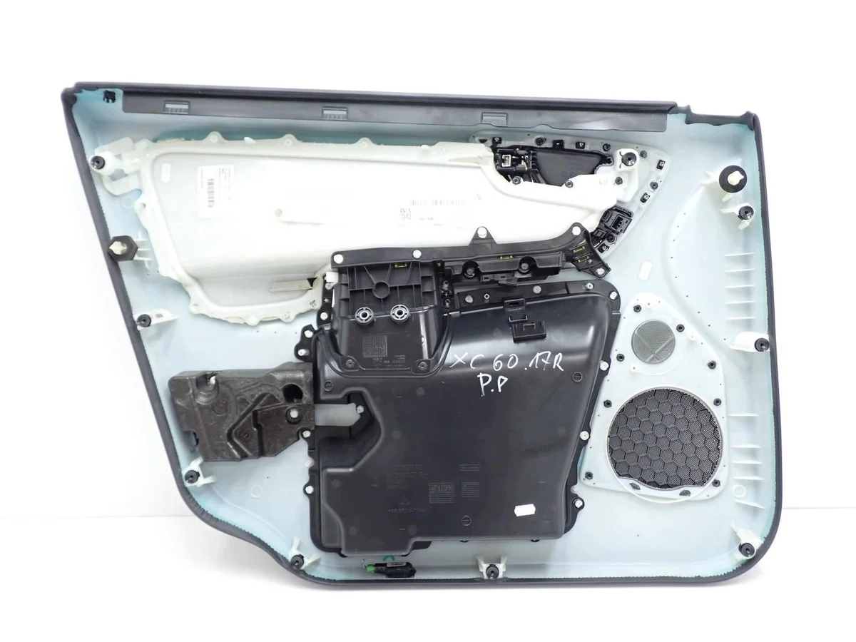 Volvo XC60 I Türverkleidung rechts vorne image 3