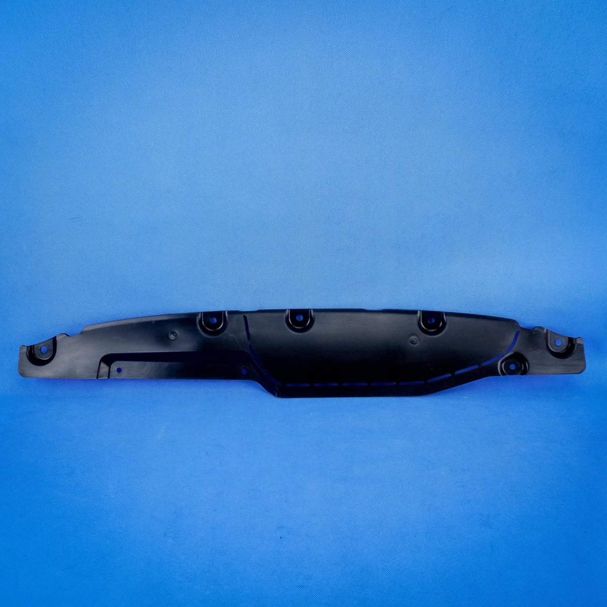 BMW 5 G30 Cache sous-châssis Arrière OEM 51757399329 image 5
