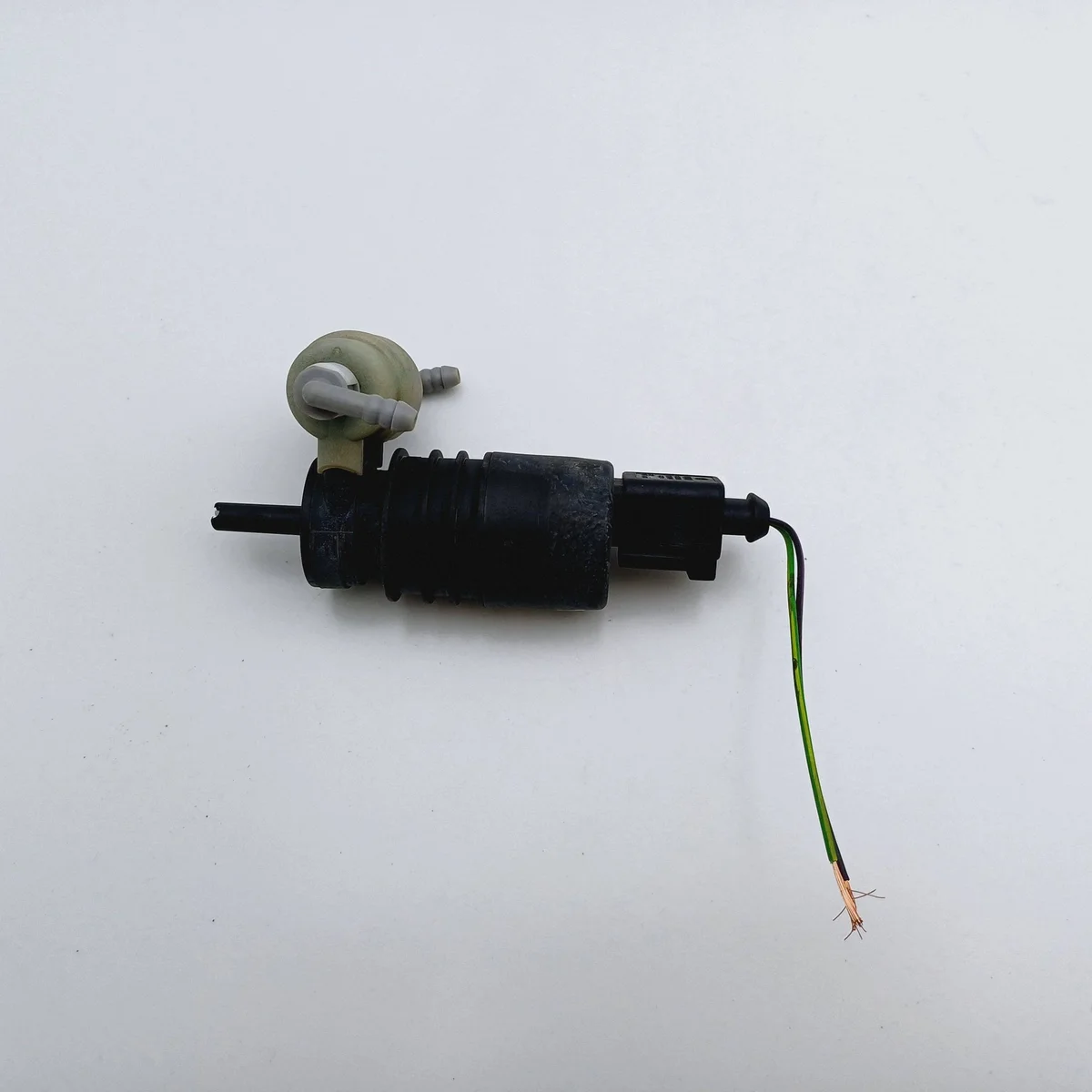 Bomba Limpador Para-brisa Passat B5 LIFT image 3