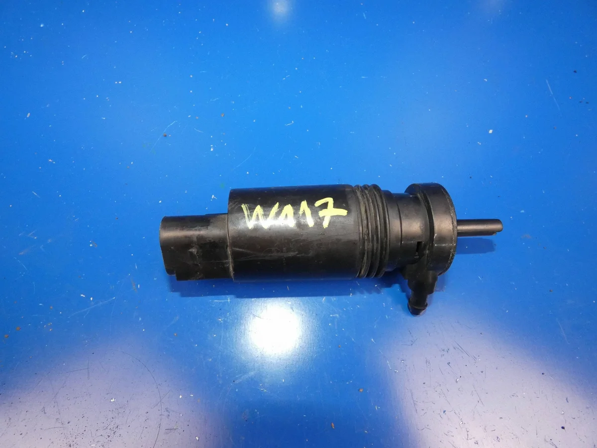 Scheibenwaschpumpe Mercedes CLA W117 A W176 B W246
