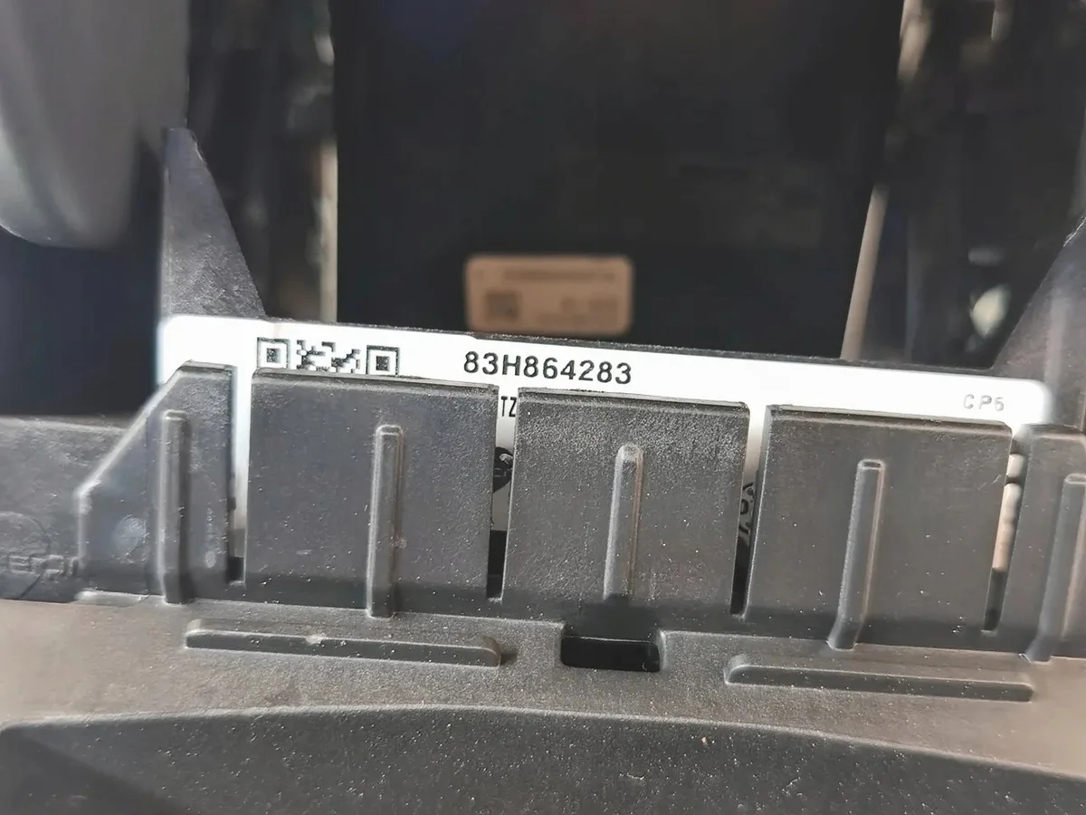 Cupra Terramar Middenconsole Armsteun 83A864981 image 6