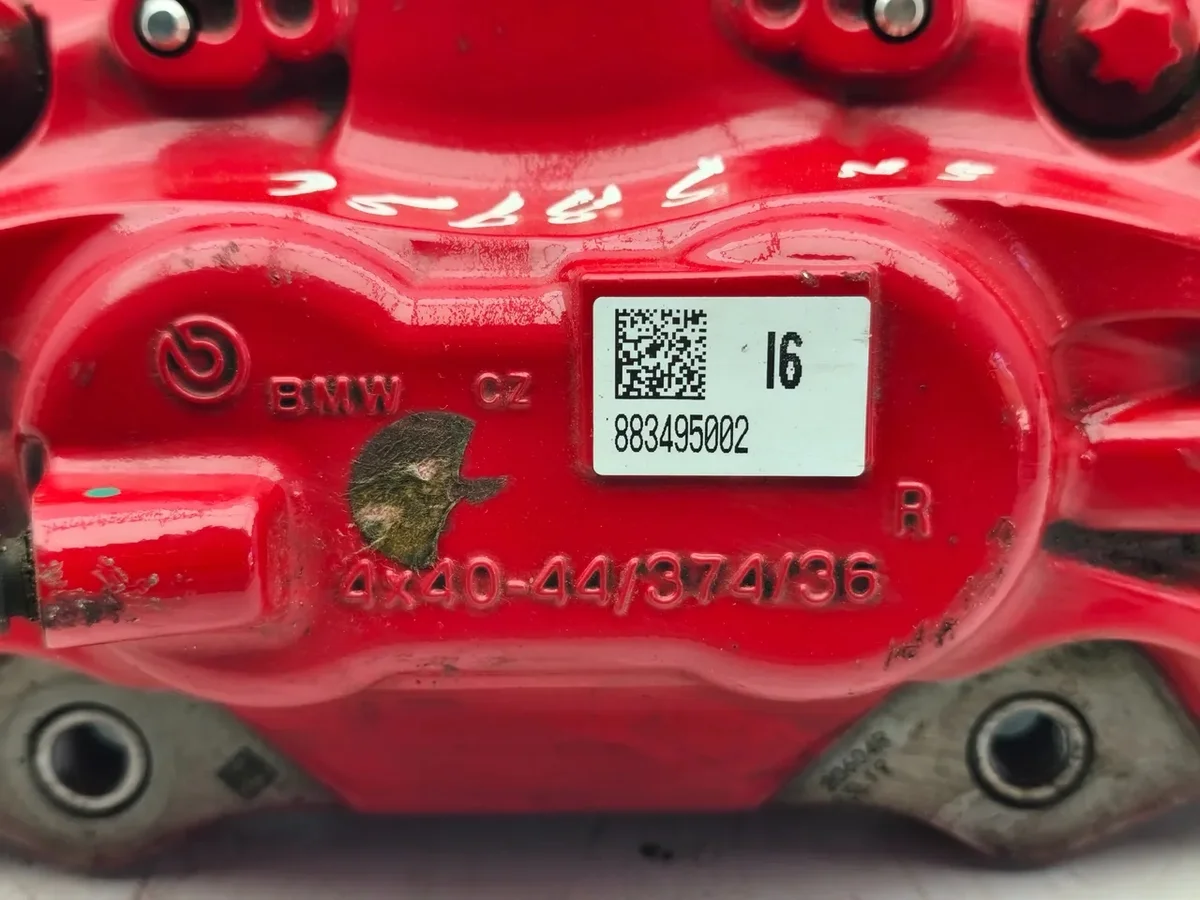 BMW i4 M50 Étrier de frein avant 34116897347 image 6